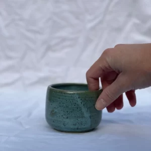 Tasse en grès bleue – Collection Aube