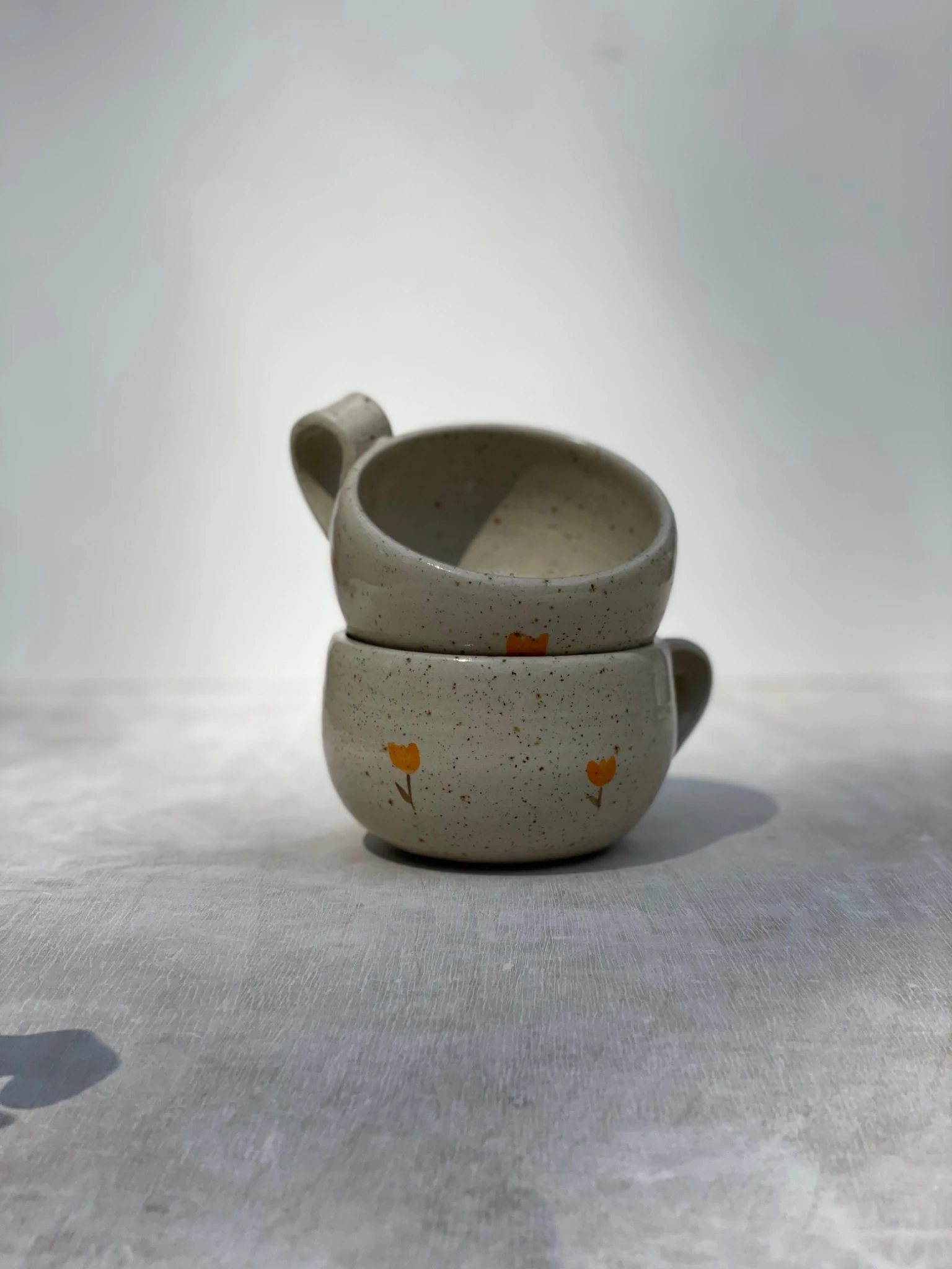 Mug fleurs orange – Image 2